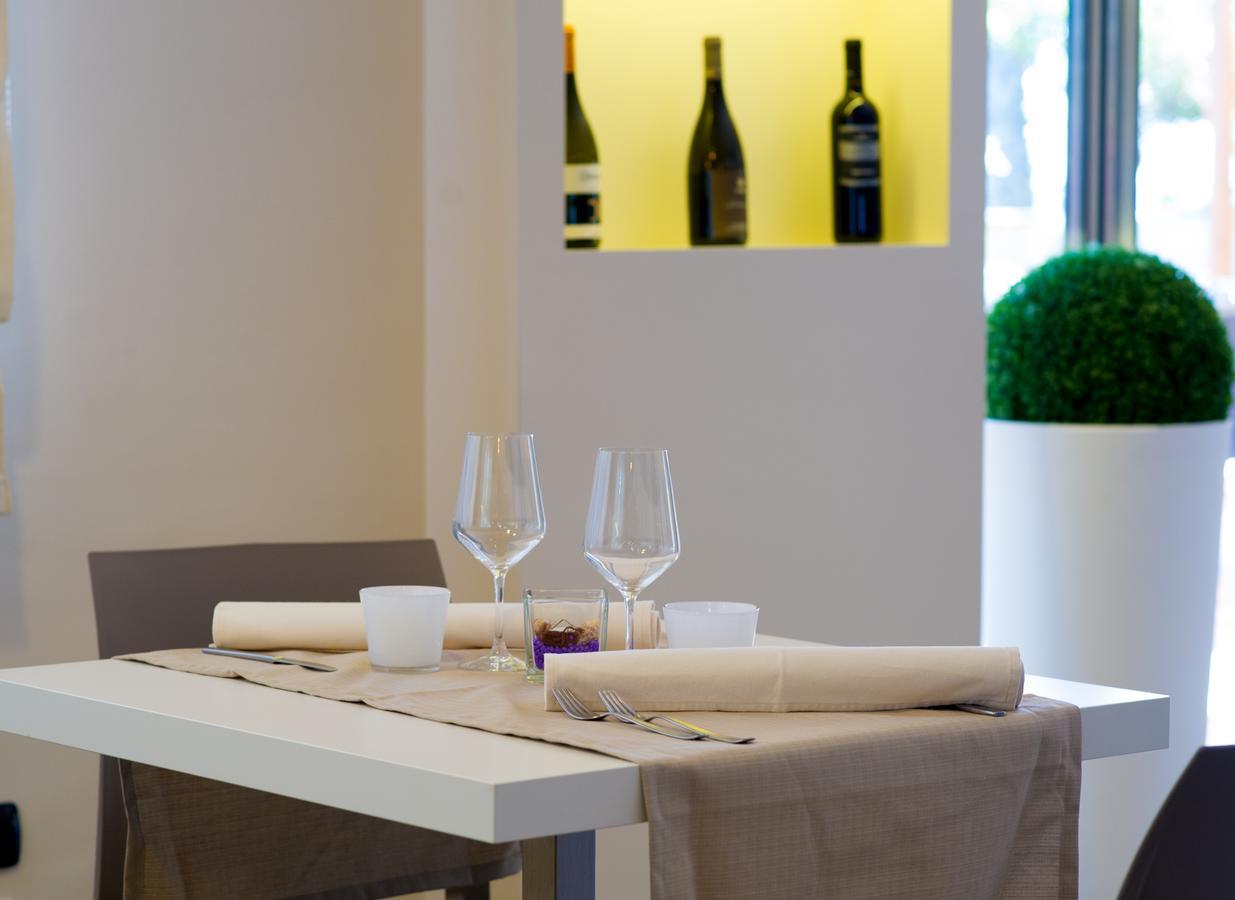 索尔玛酒店 SantʼAlessio Siculo 外观 照片