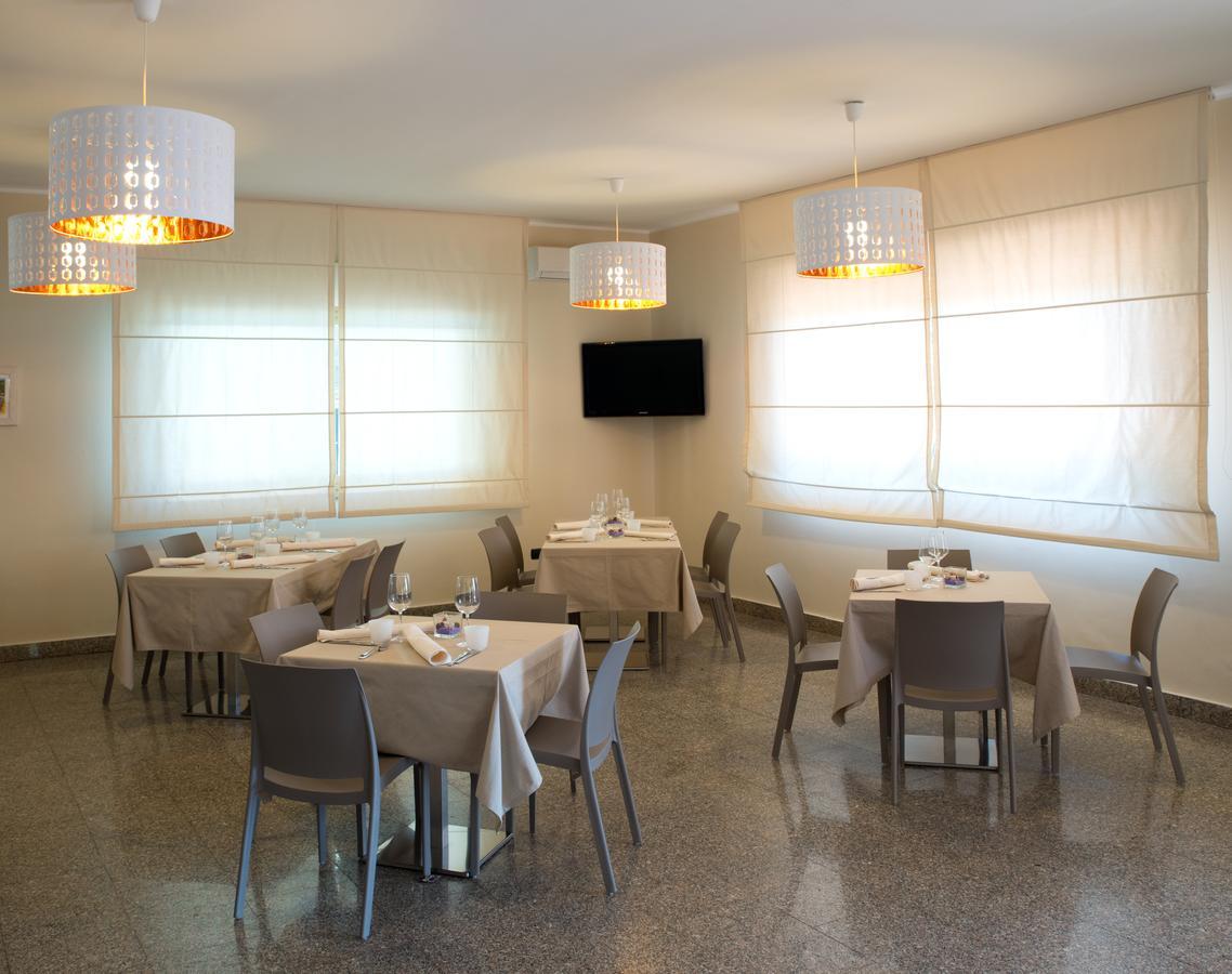 索尔玛酒店 SantʼAlessio Siculo 外观 照片